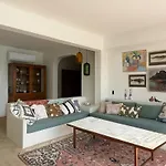 'maison Magnolia' With Infinity Pool & Sea View Villa