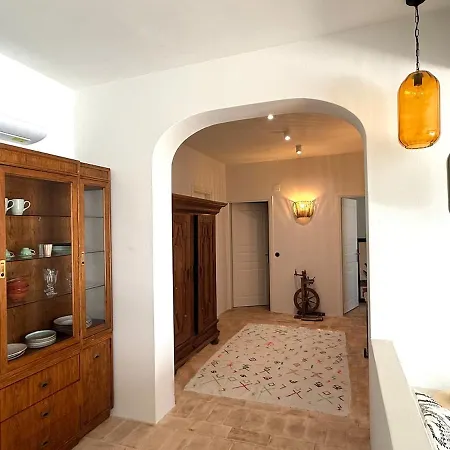 Villa 'maison Magnolia' With Infinity Pool & Sea View