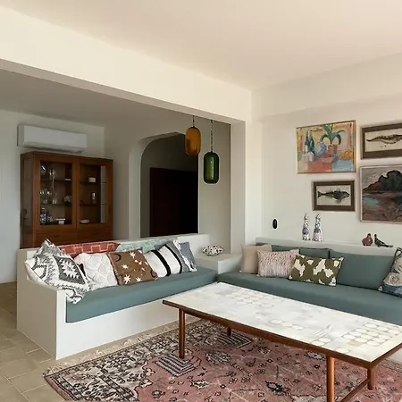 'maison Magnolia' With Infinity Pool & Sea View Villa