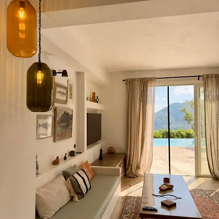 Villa 'maison Magnolia' With Infinity Pool & Sea View