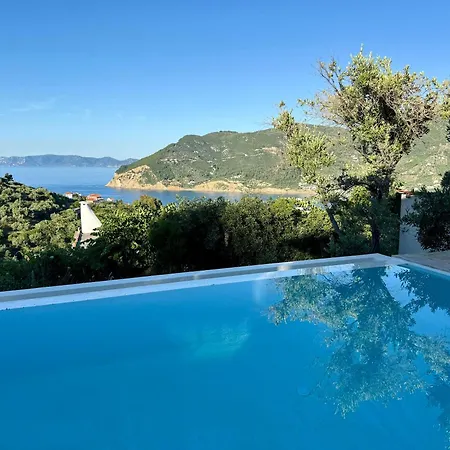 'maison Magnolia' With Infinity Pool & Sea View Villa Skopelos Town
